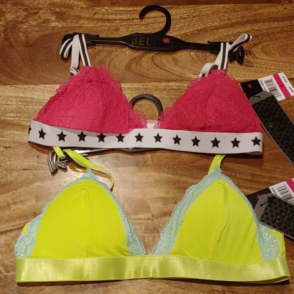 NWT dELiA*s Bralettes